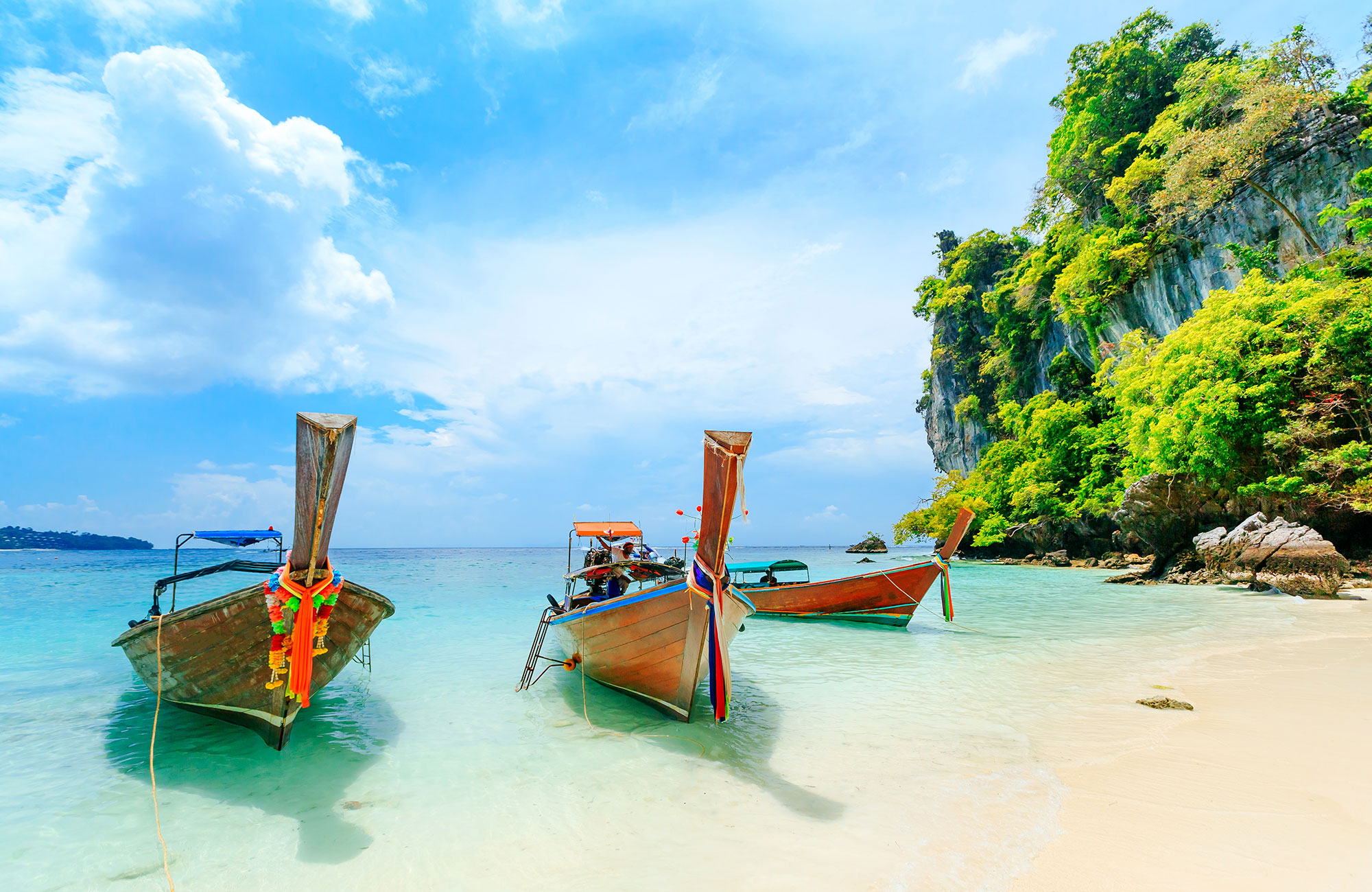 Matka Phuketiin - KILROY