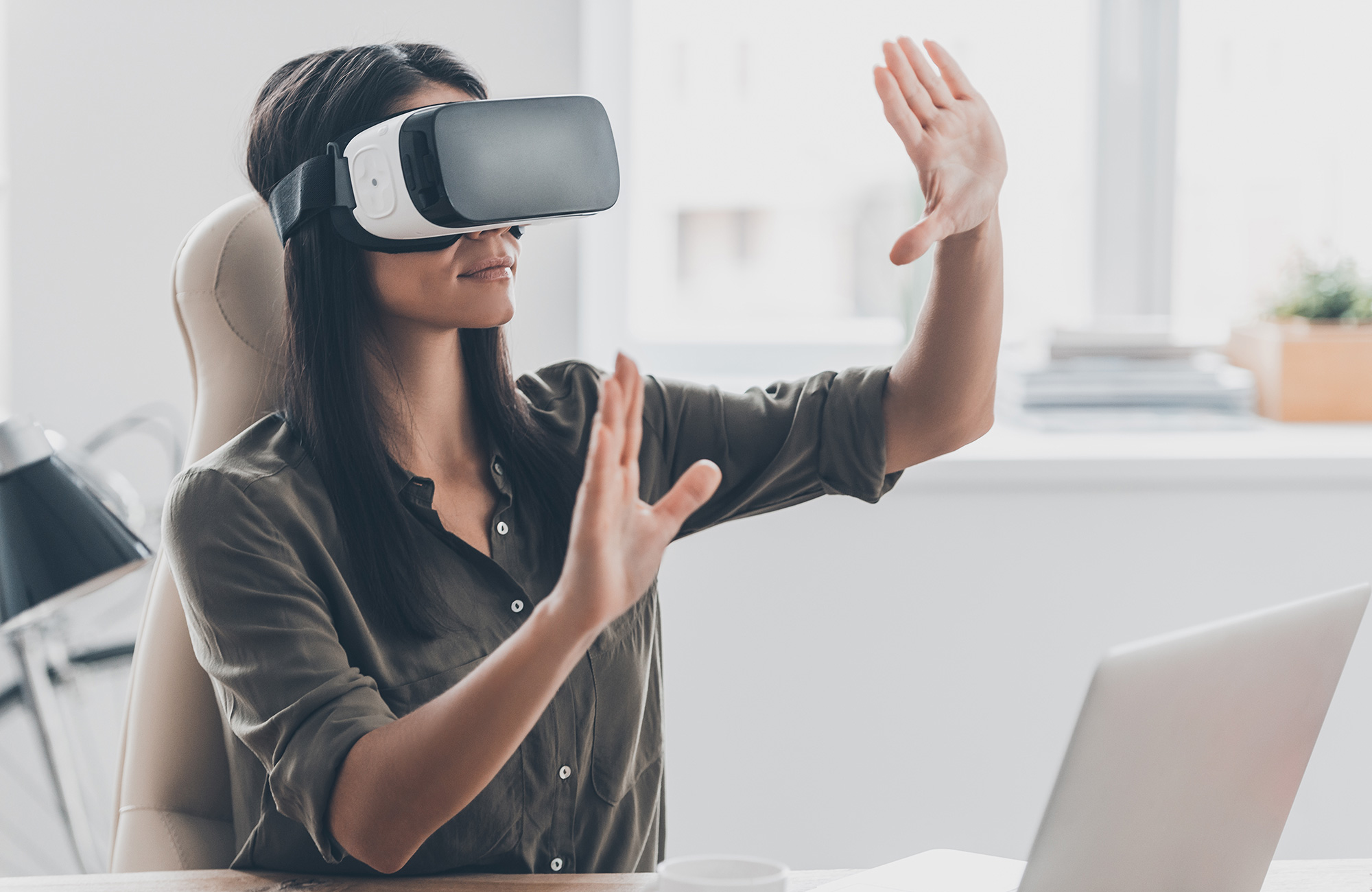 Tuotanto- ja teknologiaoppeja opintomatkalla - KILROY