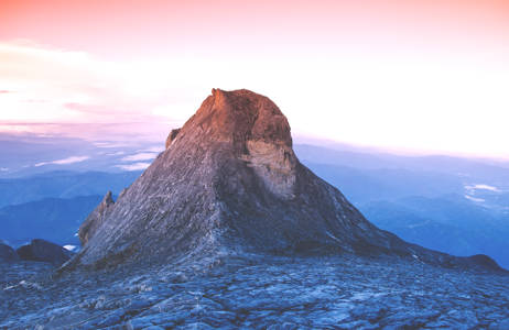 kota-kinabalu-borneo-malaysia-st-john's-peak-on-mount-kinabalu-cover