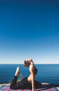 yoga-pose-at-ocean-sidebar