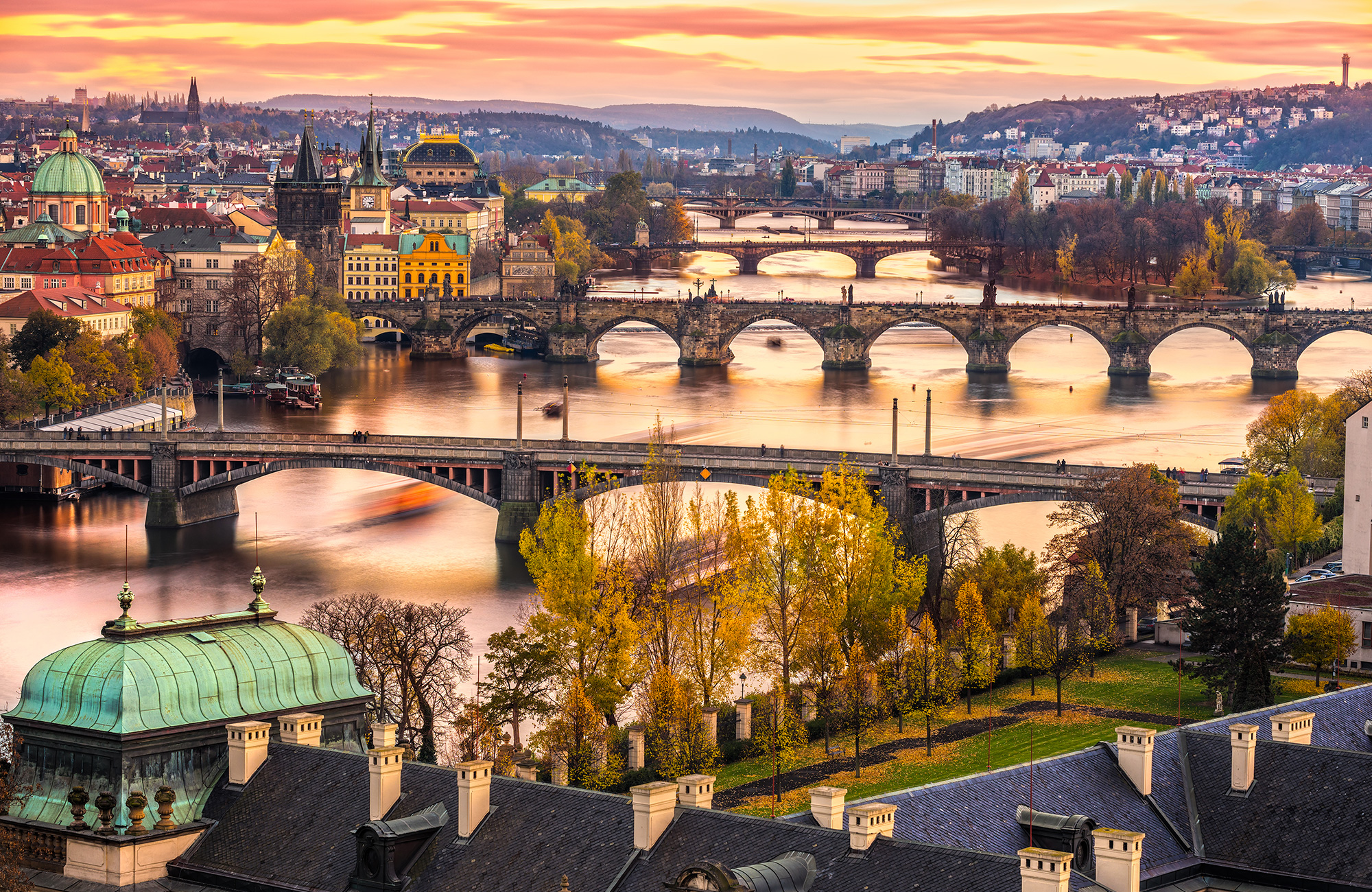 Opintomatkat Tšekkeihin - KILROY