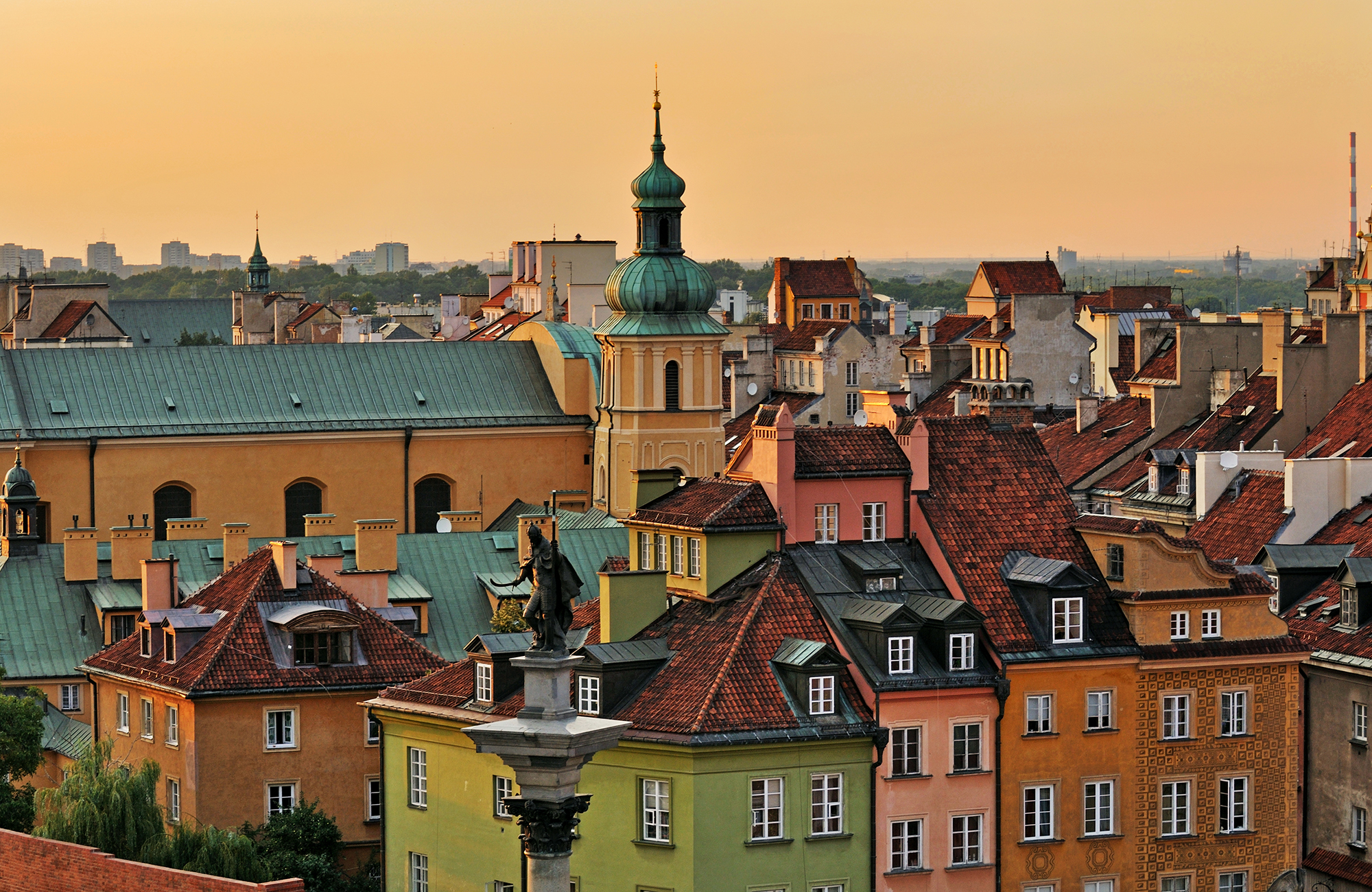 warsaw-poland-old-town-view