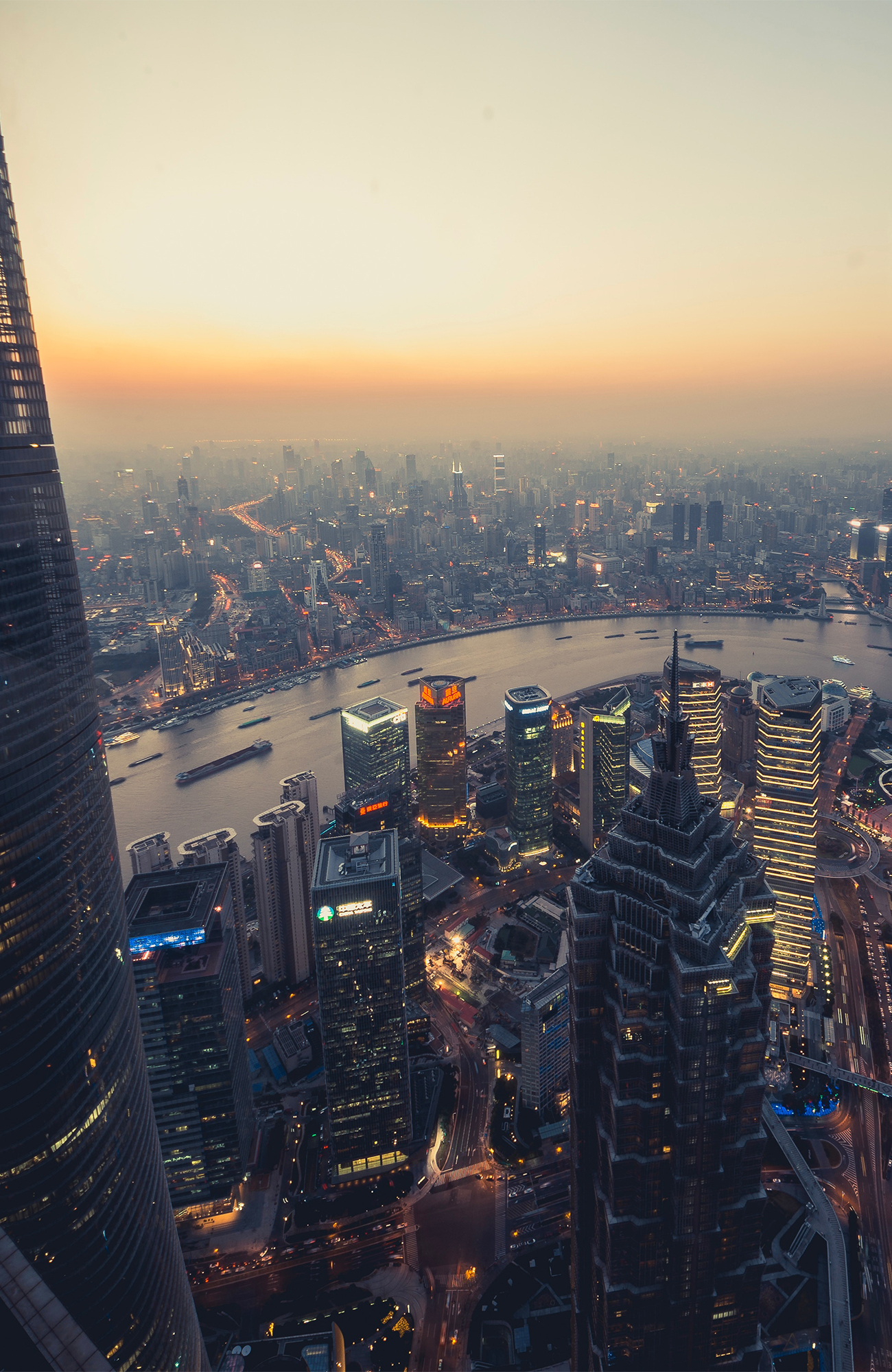 Matka Shanghaihin - KILROY