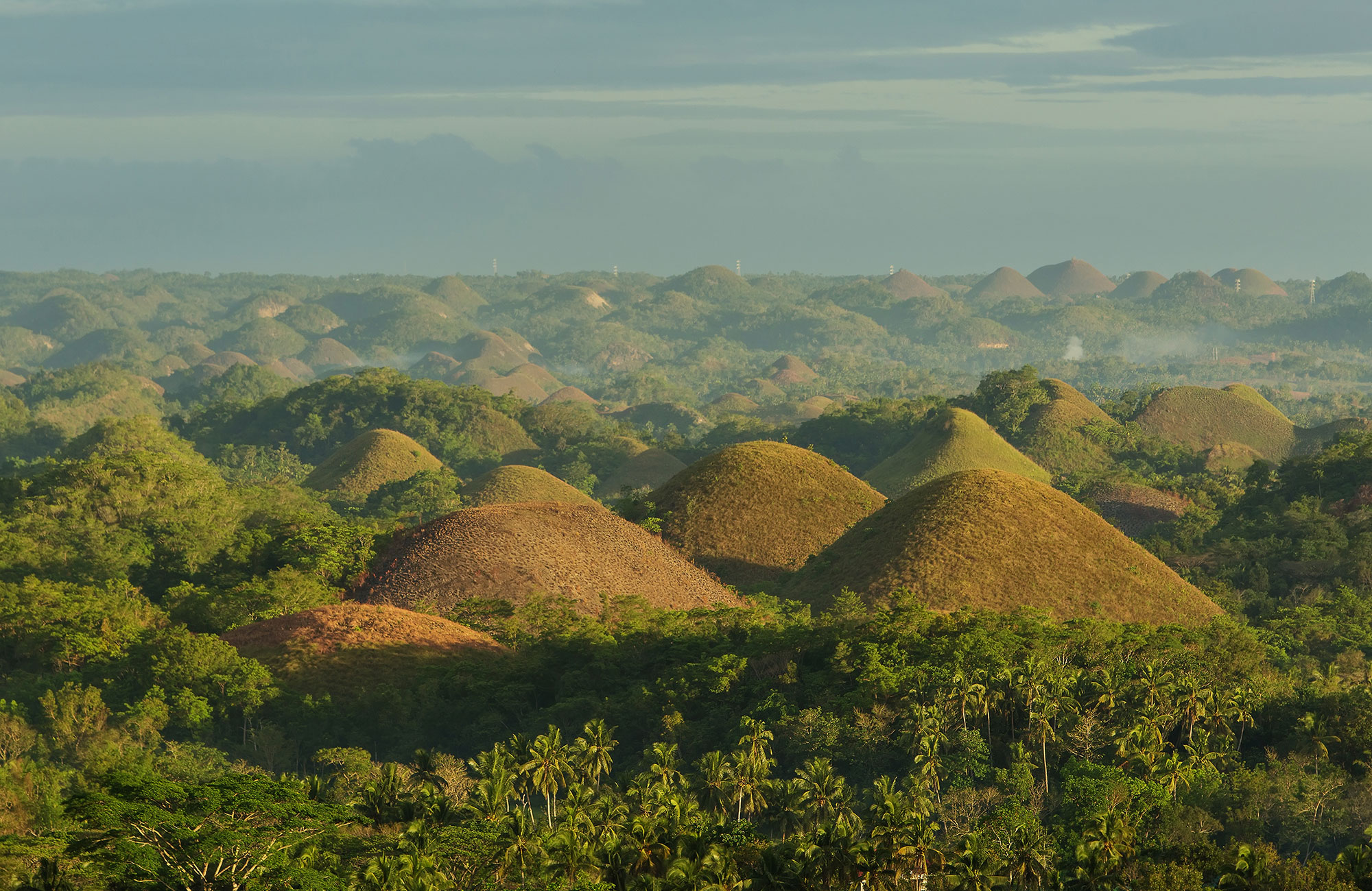 bohol-chocolate-hills-sun-cover