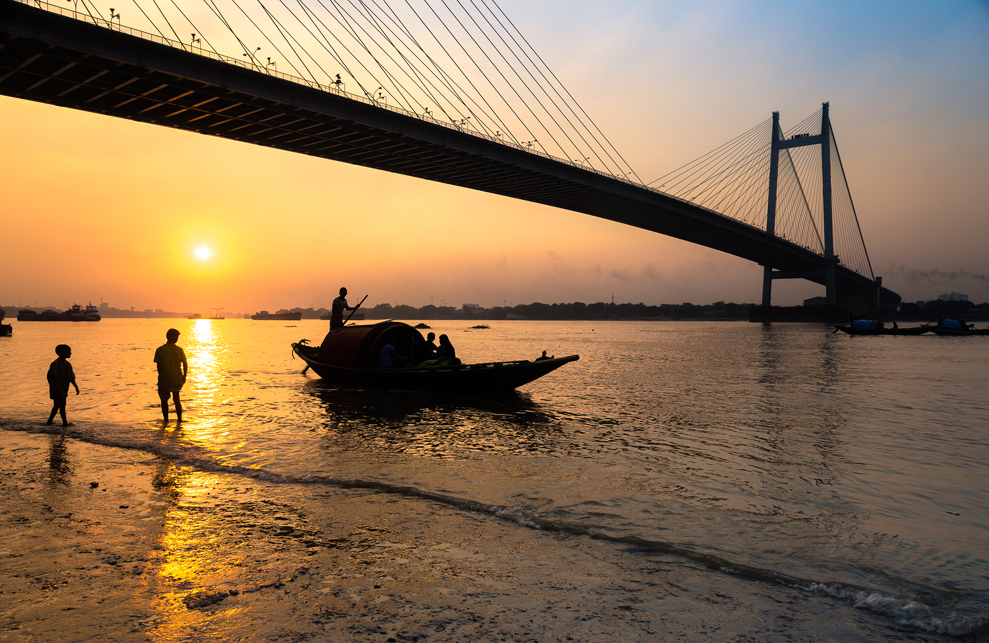 Matka Kolkataan - KILROY