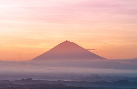 visit volcanoes in Bali
