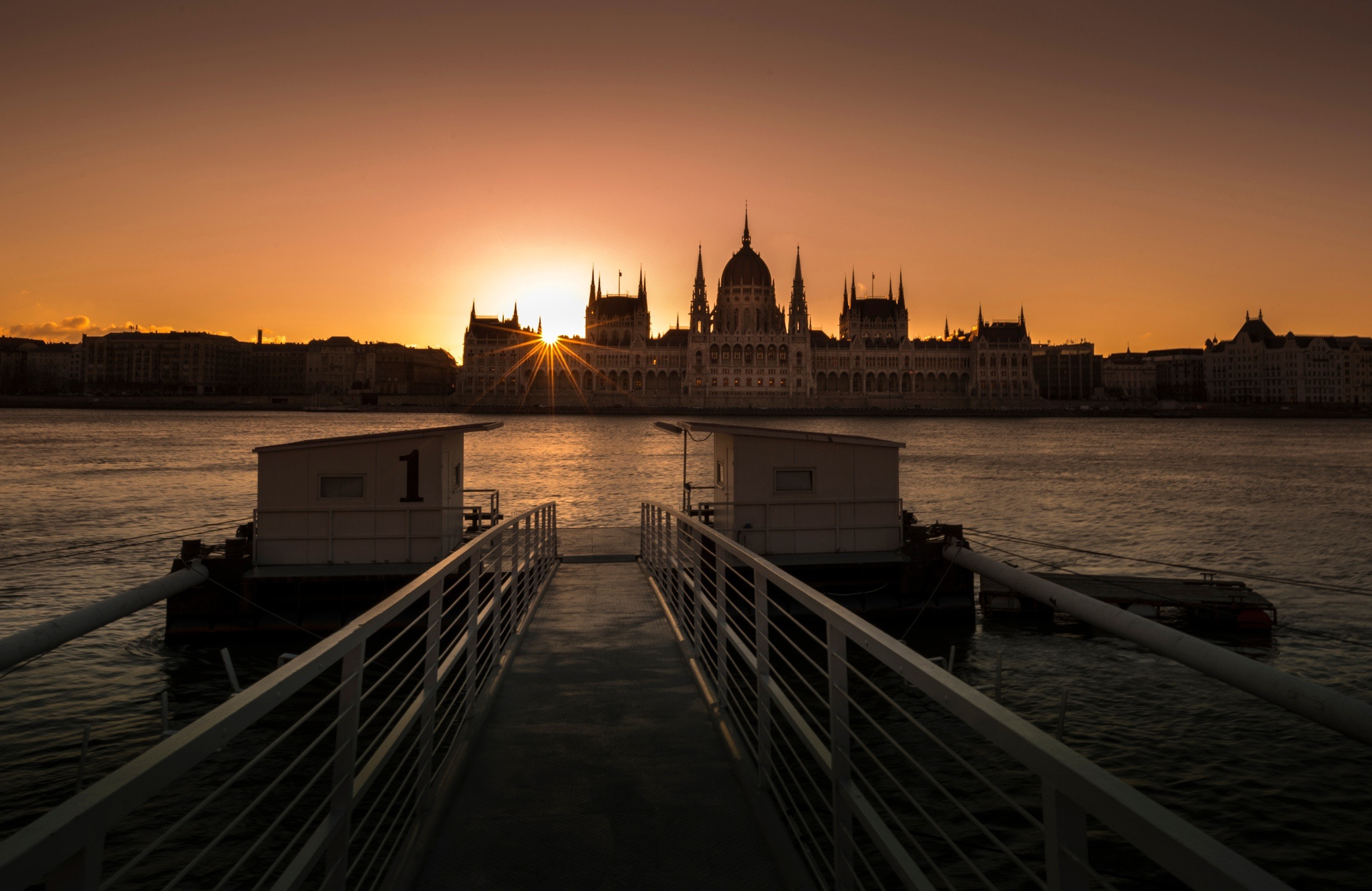 hungary-budapest-cover-2