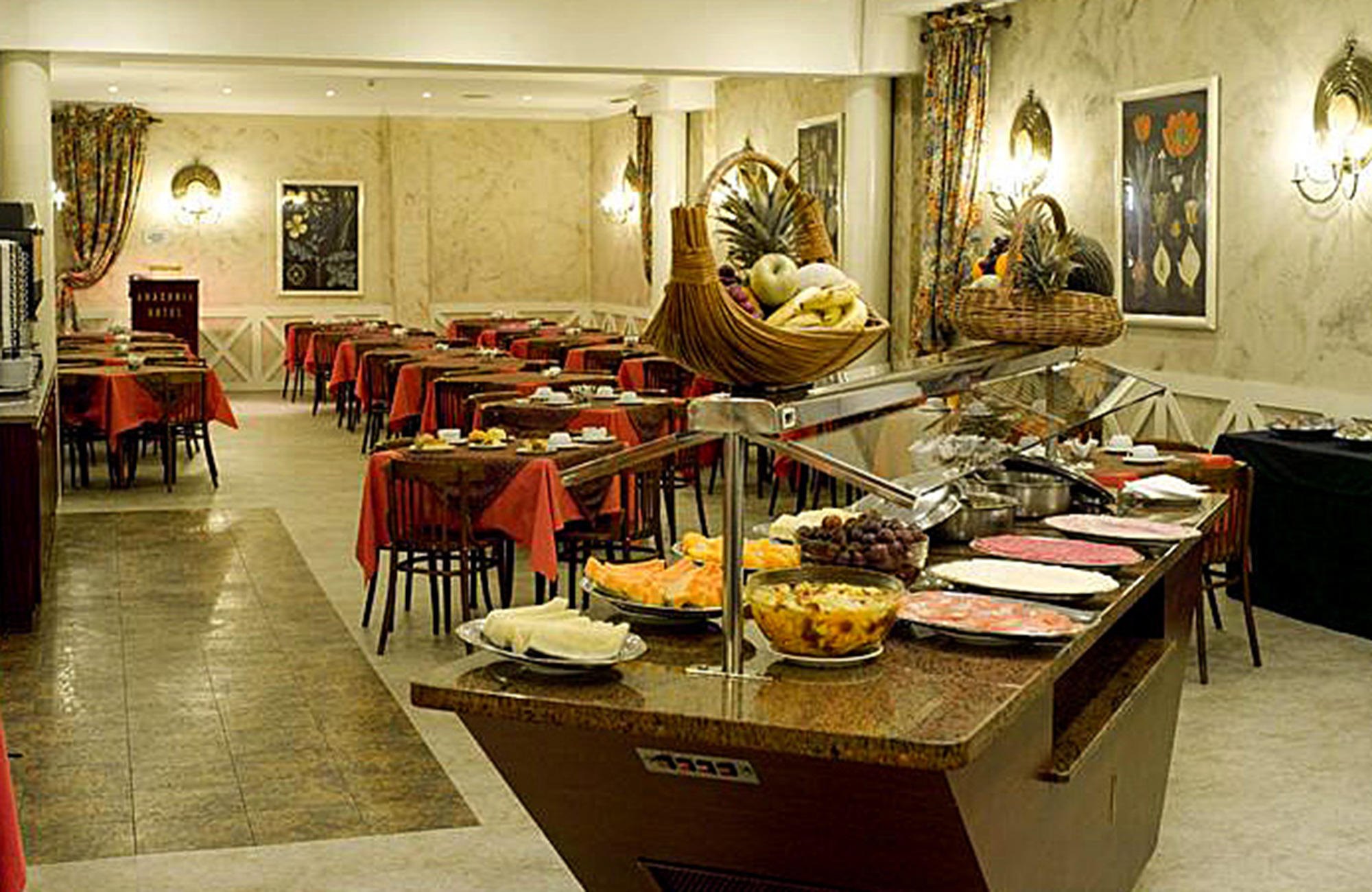 Opintomatkat Lissaboniin - Hotel Amazionia - KILROY