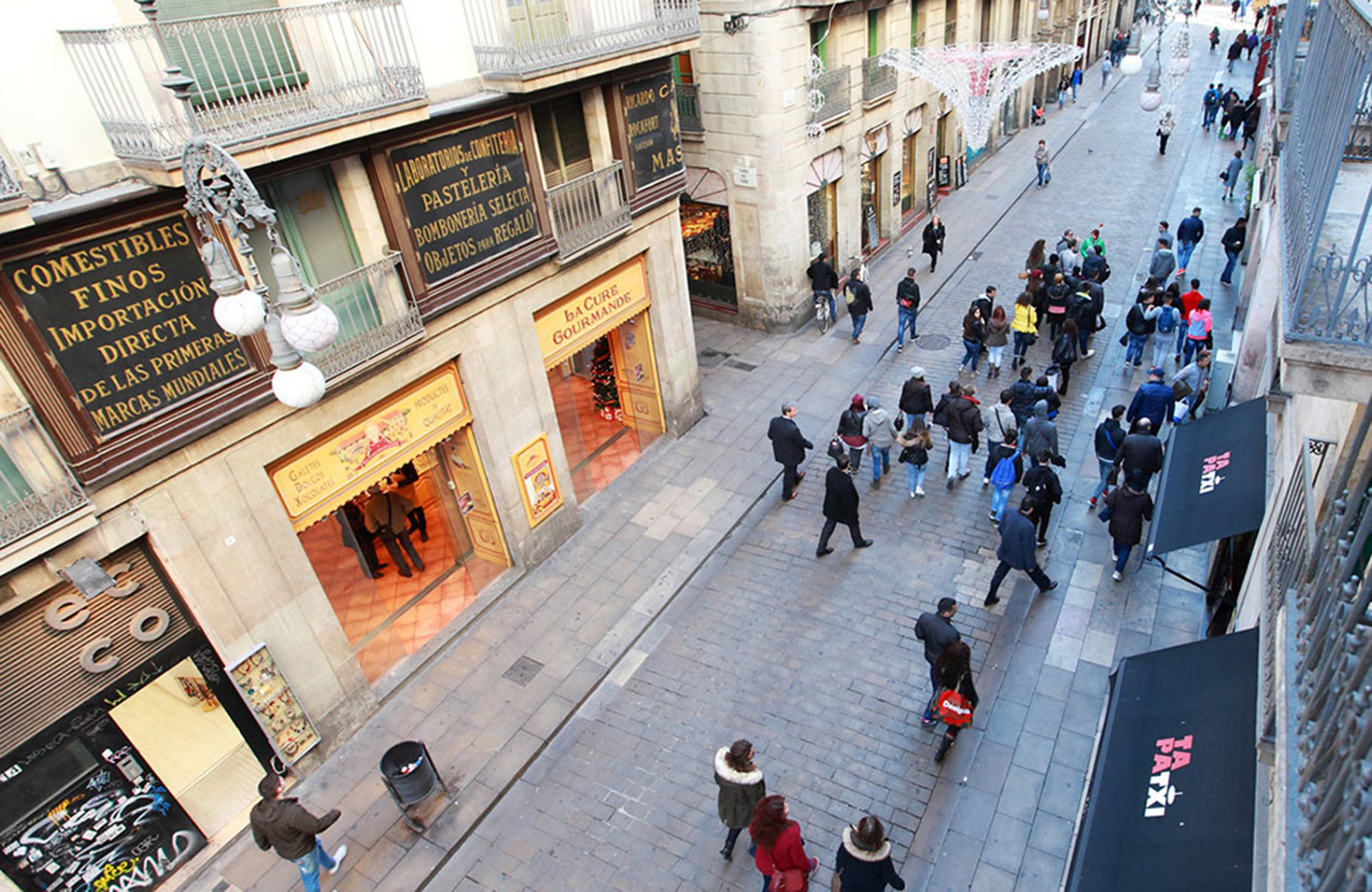 Opintomatka Barcelonaan - Hostal Sun & Moon - KILROY