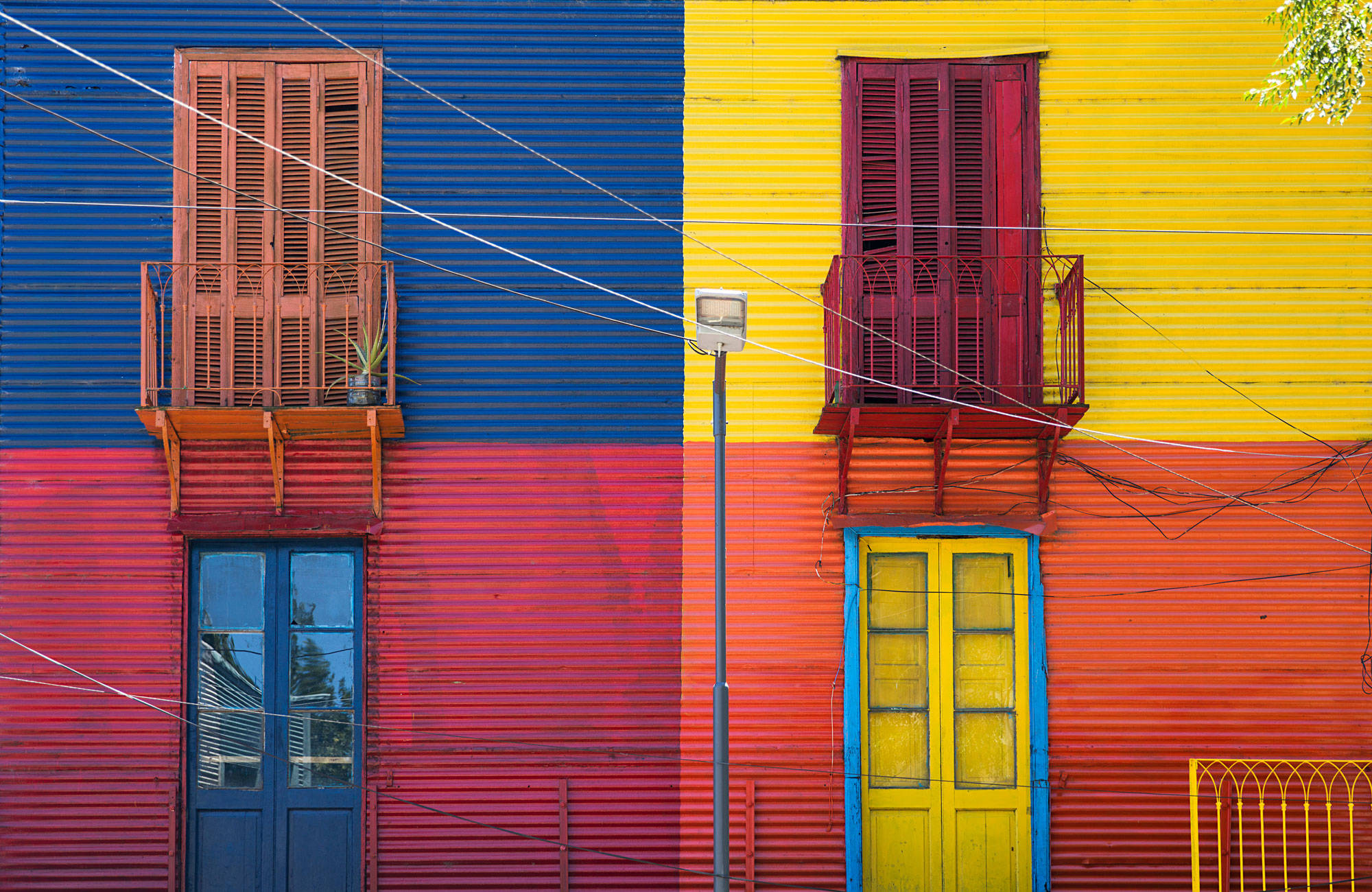 Colorful houses in Buenos Aires, Argentina | KILROY 
