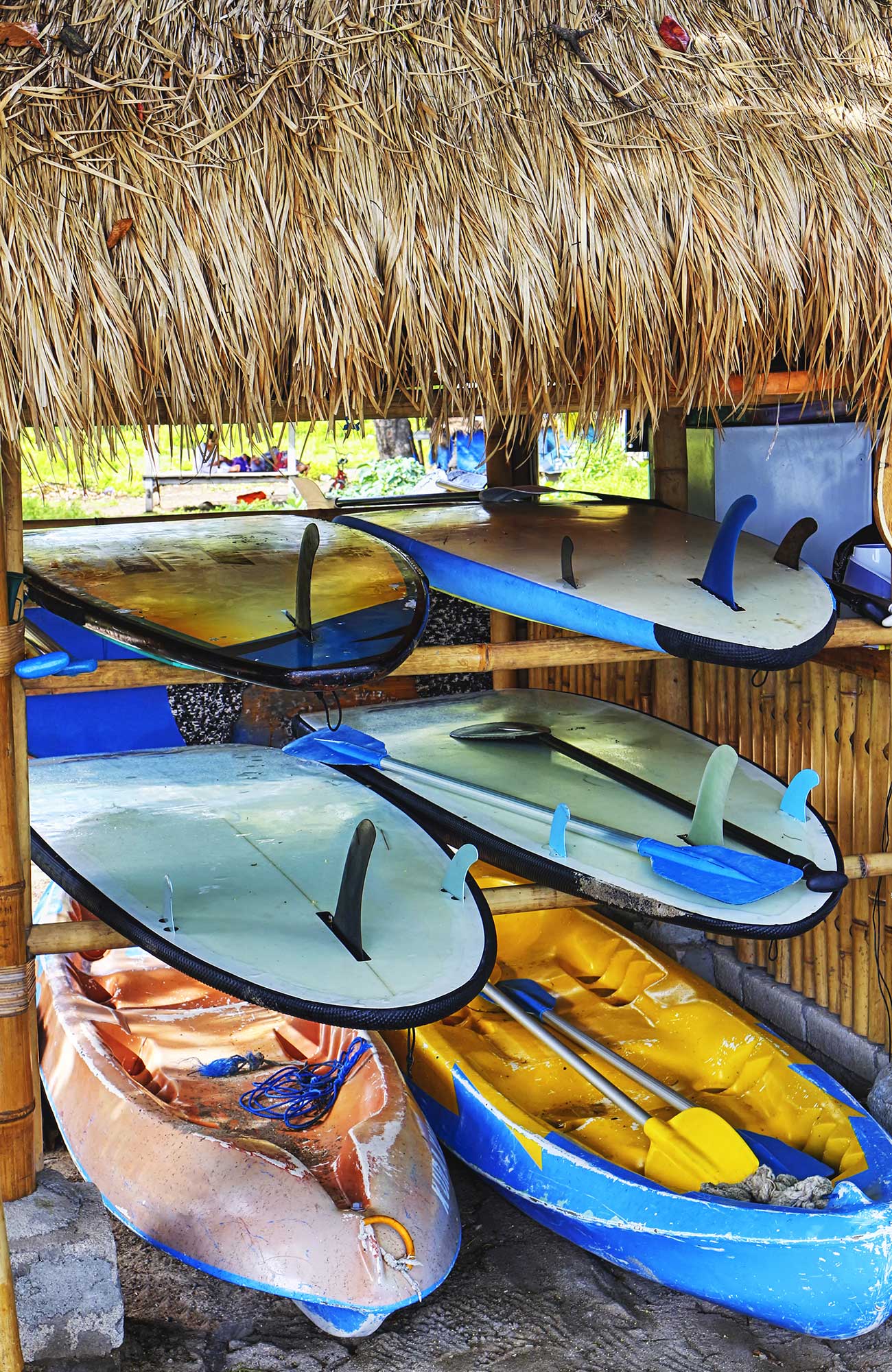 Surffaus Ecuadorissa - KILROY