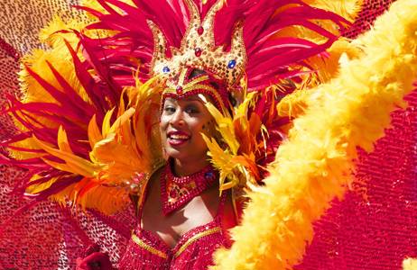 Heittäydy mukaan Rion karnevaalihumuun