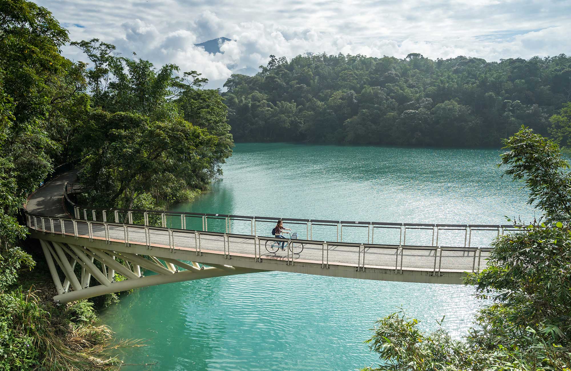 taiwan-sun-moon-lake-bike-trail
