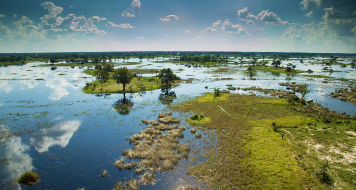 botswana-okavango-delta-view-from-plane-cover