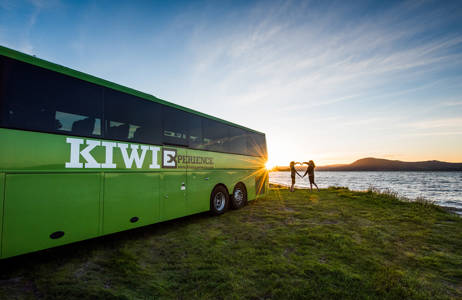 Reissaa Kiwi Experience -bussipassilla Uudessa-Seelannissa - KILROY