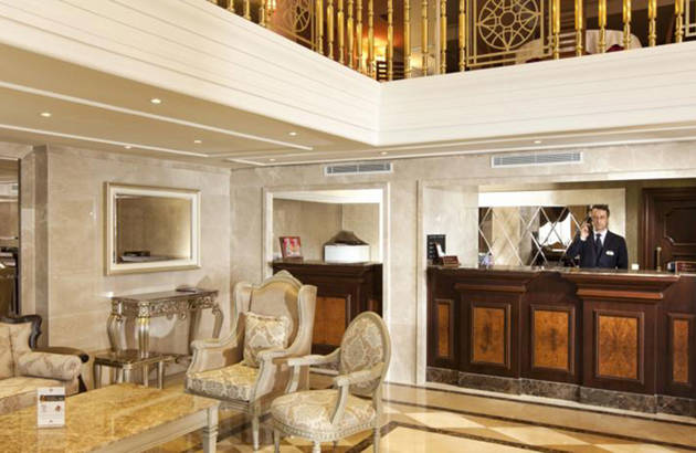 reception-grand-halic-hotel-istanbul