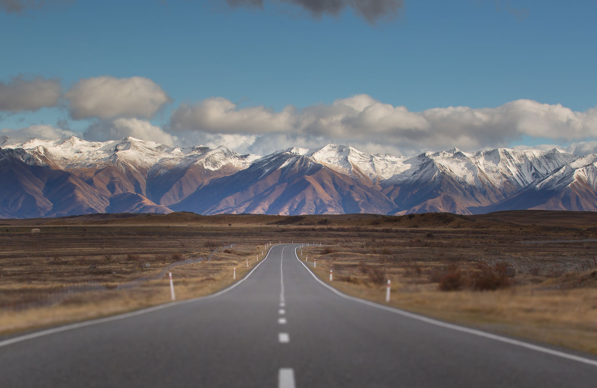 Vuokraa Hi5-matkapaku Uuden-Seelannin road trippejä varten - KILROY