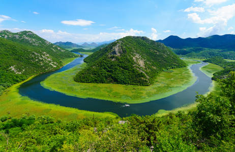 Montenegron upeaa luontoa