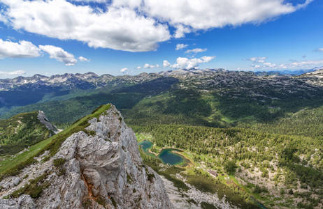 Slovenian matkalla hämmästelet upeita vuoristomaisemia - KILROY