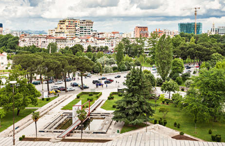 Pääkaupunki Tirana Albaniassa