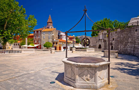 Kaunis Zadarin kaupunki Kroatiassa