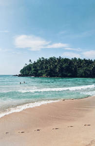 Sri Lanka Hiriketiya Beach Vertical