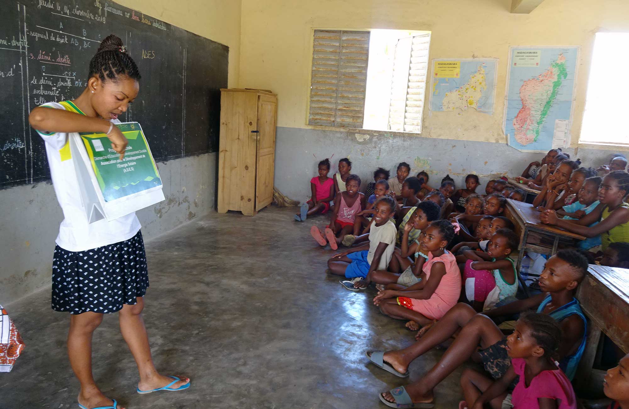 Myclimate Madagascar Initiative School Programme Leacture Cover