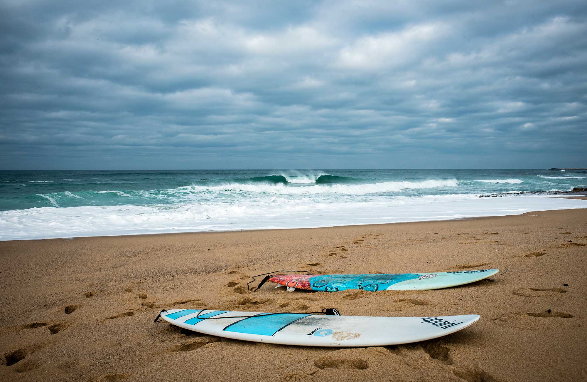 Surffaus Portugalissa - KILROY