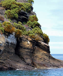 galapagos-ecuador-cliffs-enderby-sidebar