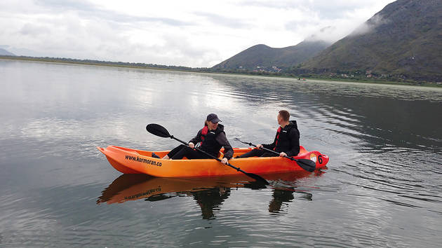 kayaking_on_skadar_lake_next_to_lotus_field_1280x720_for_navi_web