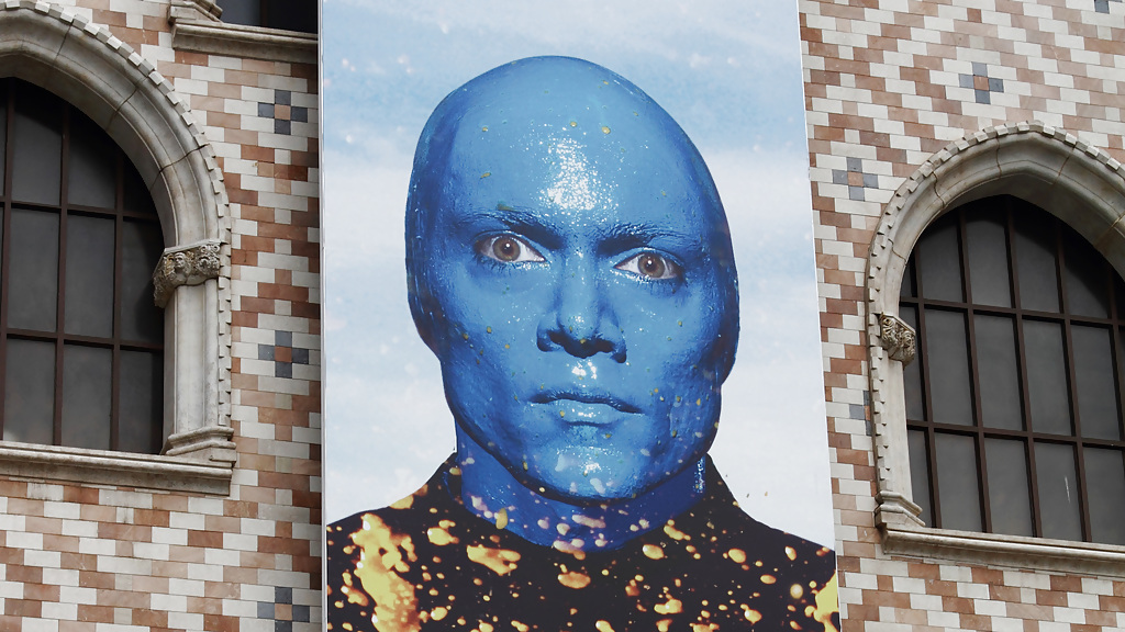 470-uberland-berlin-blue-man-group-show