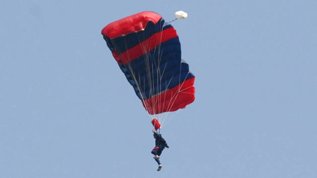 skydiving_1280x720