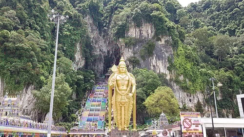 kuala_lumpur_-_batu_caves_1280x720_for_navi_web