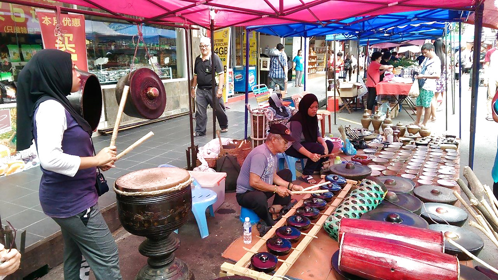 kota_kinabalu_-_tradition_1280x720_for_navi_web