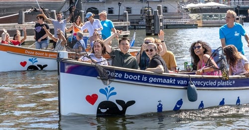 1838-plastic_fishing_-_companyfishing-700px