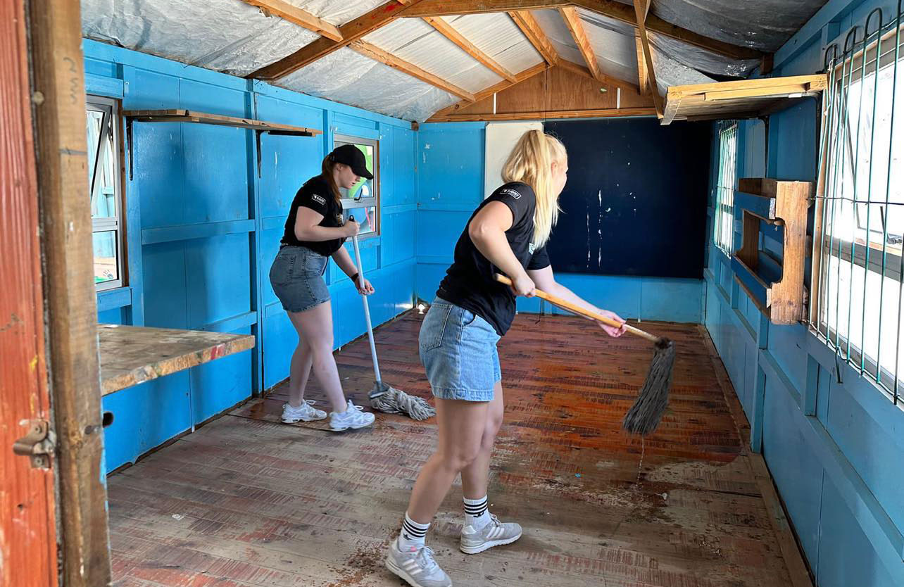 Volunteer Sunshine Educare